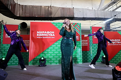 \"Разам працуем, разам спяваем!\": проект \"Марафона единства\" проходит в Барановичах