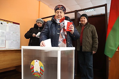Выборы-2024: досрочное голосование на избирательном участке №24 в Могилевском районе