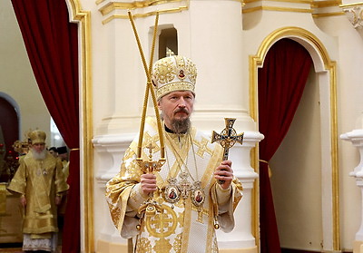 Митрополит Вениамин провел божественную литургию в честь 185-летия Полоцкого церковного собора