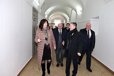 Кочанова посетила ПГУ во время совещания по подготовке к Форуму регионов Беларуси и России