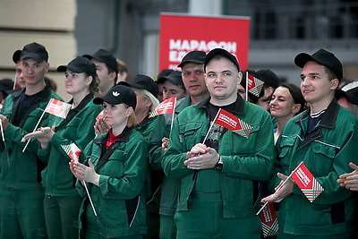Проект \"Разам працуем, разам спяваем!\" встречают предприятия Бреста
