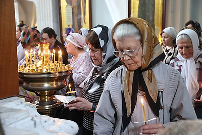 Всебелорусская молитва: представители всех конфессий молятся за погибших в годы войны