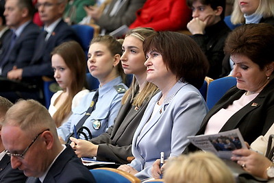 Городской семинар \"Диалог власти и общества через медиакоммуникации\" проходит в Минске