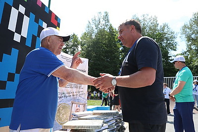 Легендарные спортсмены Карстен и Макаренко посетили фестиваль \"Вытокi\"