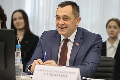 Субботин принял участие в диалоговой площадке \"Вместе за единую Беларусь!\"