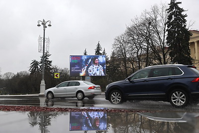 \"Космос наш!\" - Минск тепло встречает первого космонавта суверенной Беларуси Марину Василевскую