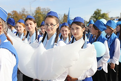 Слет юных миротворцев торжественно открылся в Бресте