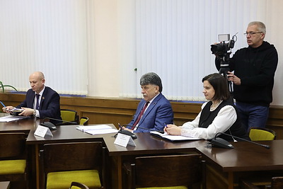 Сергеенко проводит личный прием граждан в Минске