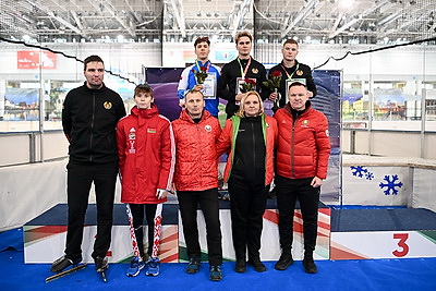 Головатюк и Доморацкая одержали победу в чемпионате Беларуси по конькобежному спорту