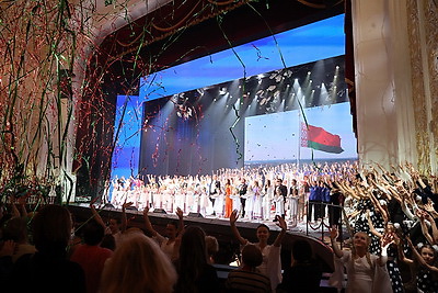 Концерт мастеров искусств и талантливой молодежи прошел в Большом театре Беларуси