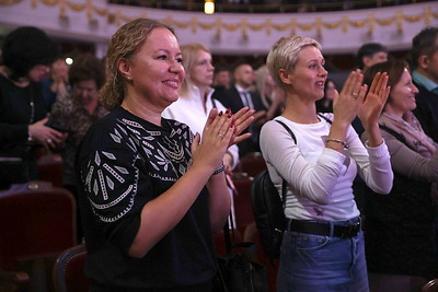 Цифровая космическая опера от Чувашского театра открыла Рождественский форум в Минске