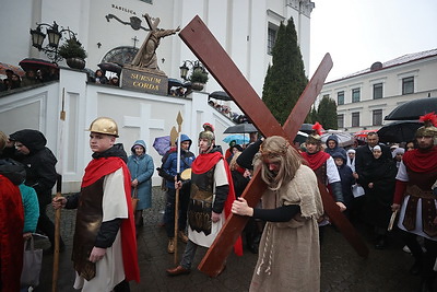 Крестный ход накануне католического Вербного воскресенья прошел в Гродно