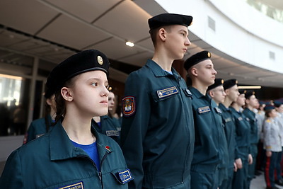 Понимать и помнить. Выставка \"Дети войны\" открылась в Центре безопасности МЧС