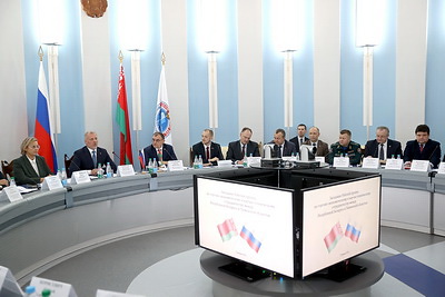 Беларусь готова наращивать поставки техники и продовольствия в Тюменскую область
