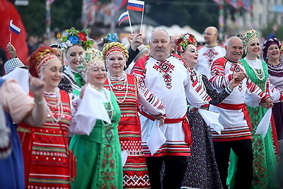 Красочное шествие представителей 35 национальностей прошло в Гродно