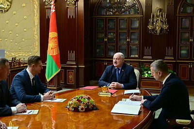 Лукашенко рассмотрел кадровые вопросы