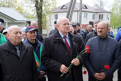 \"Чернобыльский удар сплотил белорусов\". Память жертв аварии на ЧАЭС почтили в Славгороде