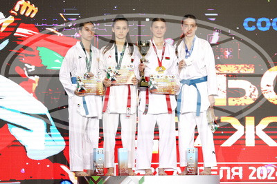 На Кубке Дружбы по карате в Минске разыграны 54 комплекта наград