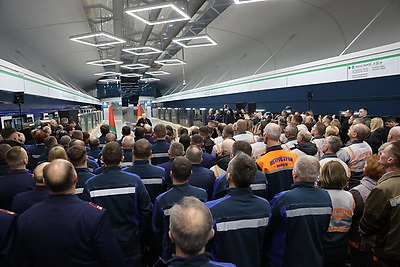 Лукашенко принял участие в торжественном открытии нового участка Минского метрополитена