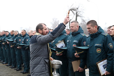 Памятный знак в честь 85-летия пожарной охраны области появился в Бресте