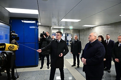 Лукашенко принял участие в торжественном открытии нового участка Минского метрополитена