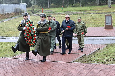 Карпенко встретился с полоцкими пограничниками