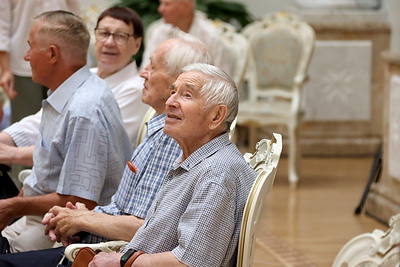 Ветераны и бывшие малолетние узники посетили Дворец Независимости