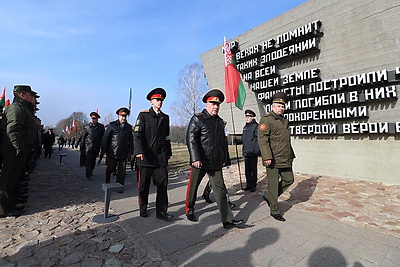 В Беларуси отдают дань памяти жителям деревни Хатынь