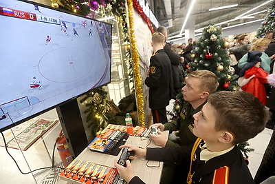 Масштабный новогодний праздник прошел в Минске