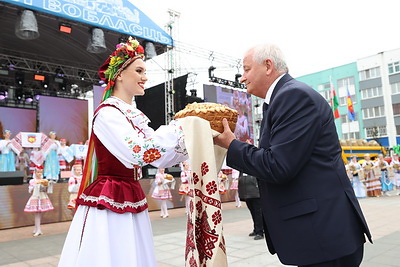 Областные \"Дажынкi\" проходят в Микашевичах