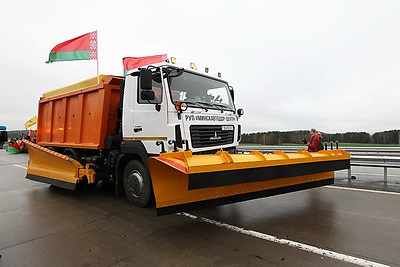 Для комфорта автомобилистов. На М3 открыли реконструированный участок от Логойска до Плещениц