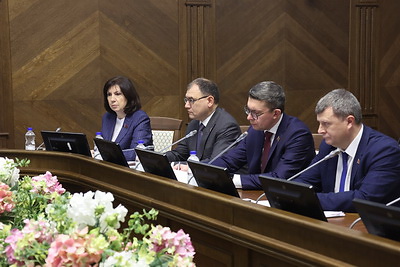 Головченко: подходы к обеспечению граждан жильем нуждаются в донастройке