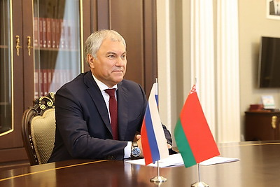 Сергеенко провел встречу с председателем Государственной думы России