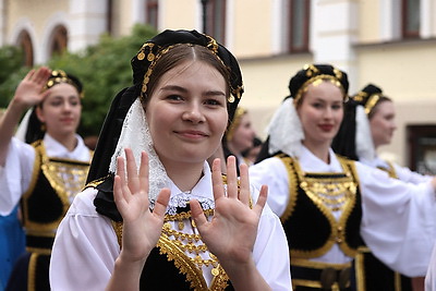 Красочное шествие представителей 35 национальностей прошло в Гродно