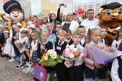 Торжественная линейка прошла в начальной школе №48 г.Витебска