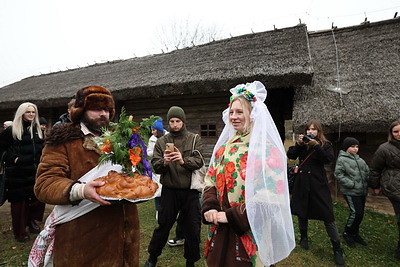 Праздник \"Караваю, мой раю\" для посетителей организовали в Строчицах