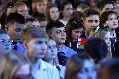 В Минске прошла республиканская информационно-просветительская акция \"Беларусь адзіная\"