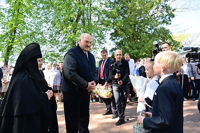 Лукашенко встретил Пасху в монастырском храме в Орше