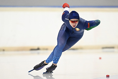 Головатюк и Доморацкая одержали победу в чемпионате Беларуси по конькобежному спорту