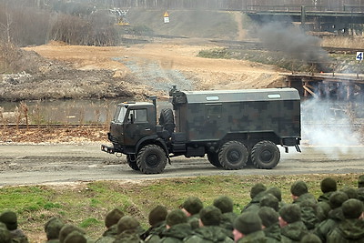 Оперативный сбор командного состава Вооруженных Сил прошел в Слуцке