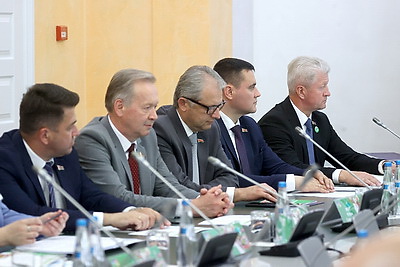 Круглый стол с участием представителей национальностей прошел в Гродно
