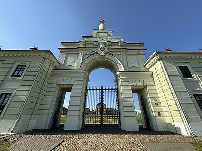 Дворцовый комплекс в Ружанах - памятник архитектуры ХVI-ХVIII вв.