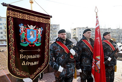 В Витебске прошли торжества, посвященные Дню белорусской милиции