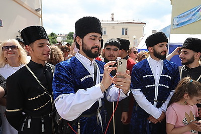 Фестиваль культур: 19 национальных подворий представлены в Гродно