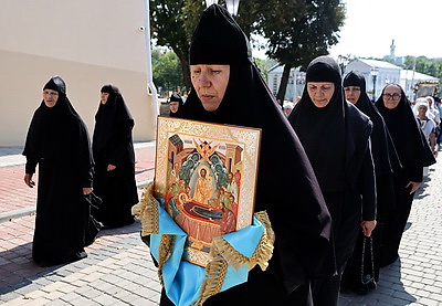 Праздничным шествием в Витебске отметили Успение Пресвятой Богородицы