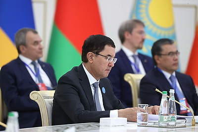 Головченко принял участие в заседании Совета глав правительств стран СНГ в расширенном составе