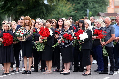 В Гродненском районе проходит церемония прощания с Героем Беларуси Василием Ревяко