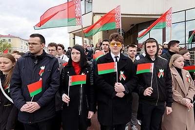 В Витебске прошла церемония празднования Дня государственных флага, герба и гимна