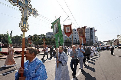 Праздничным шествием в Витебске отметили Успение Пресвятой Богородицы