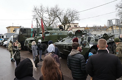 Витебские школьники побывали в войсковой части 5524